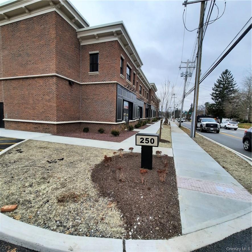 250 Route 32 Central Valley, Unit 206 Central Valley, NY 10917 - Photo 4 of 18