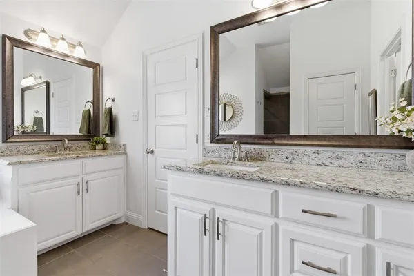 $448,000 | 10908 Slick Rock Drive, Benbrook, TX 76126