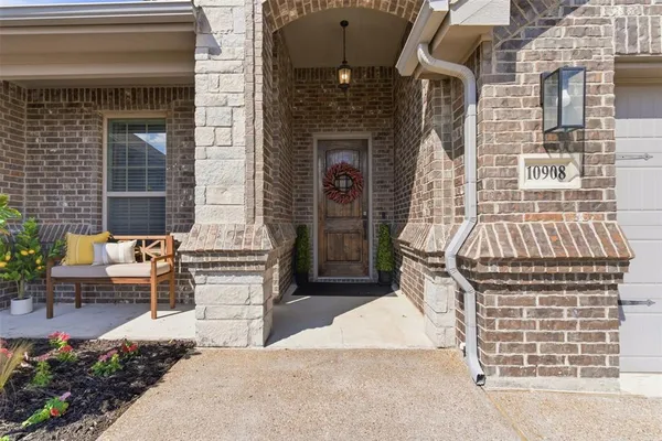 $448,000 | 10908 Slick Rock Drive, Benbrook, TX 76126