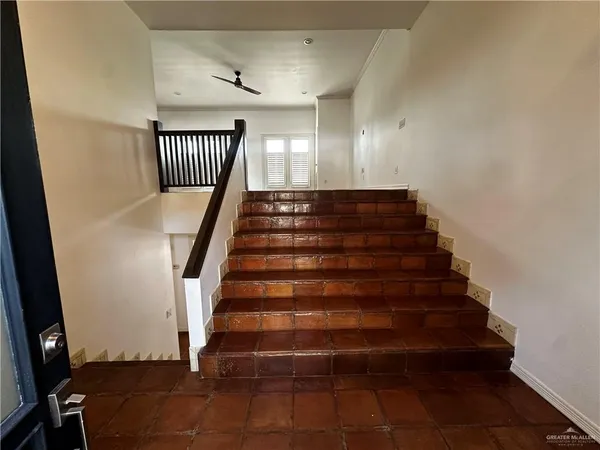 a view of entryway