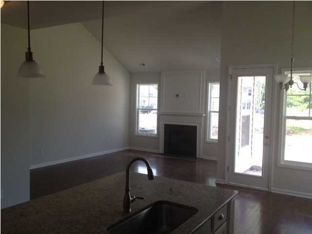 1046 Harbortowne Road Charleston, SC 29412 - Photo 5 of 19 Additional Photo