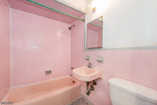 $1,450 | 601 Fairview Avenue, Fairview, NJ 07022