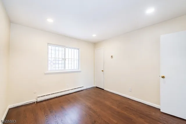 $1,450 | 601 Fairview Avenue, Fairview, NJ 07022