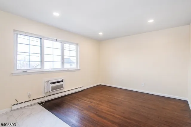 $1,450 | 601 Fairview Avenue, Fairview, NJ 07022