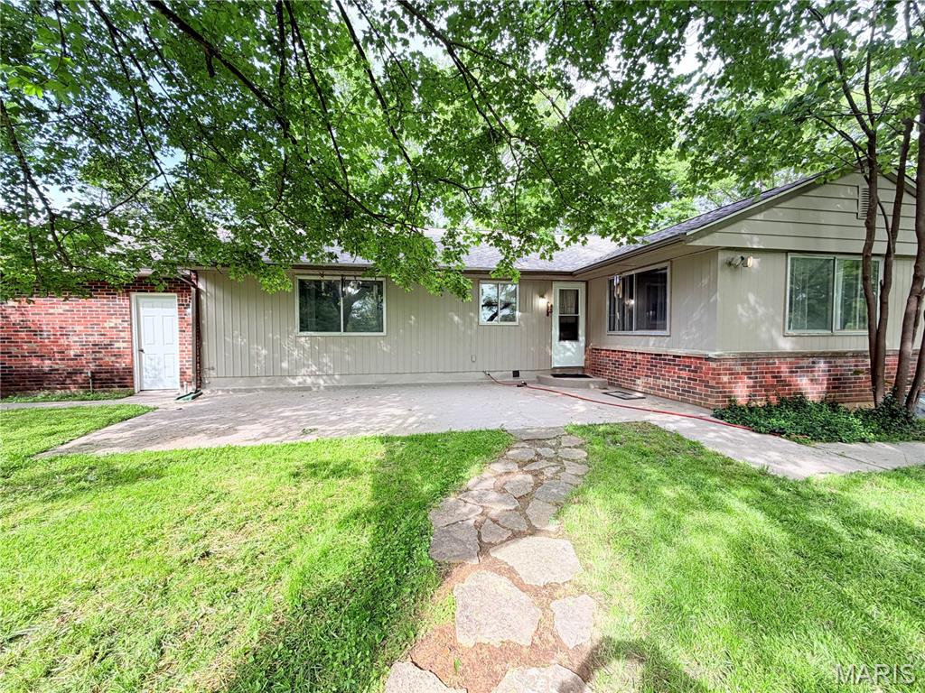 8117 Berry Road Bonne Terre, MO 63628 - Photo 34 of 45