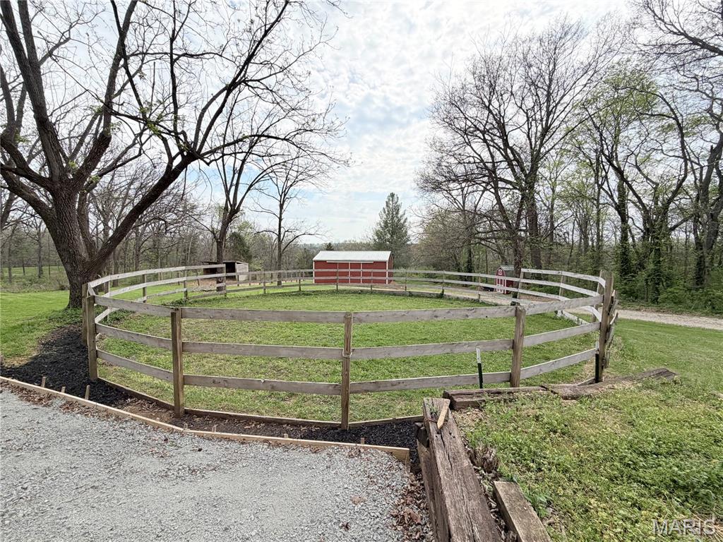 8117 Berry Road Bonne Terre, MO 63628 - Photo 4 of 11