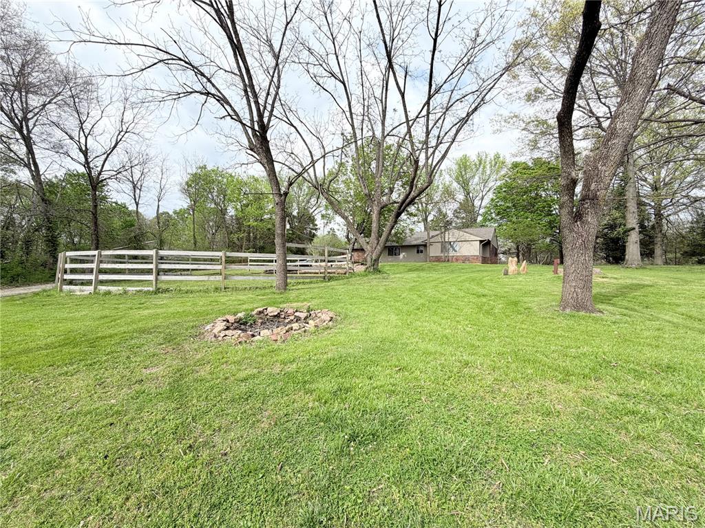 8117 Berry Road Bonne Terre, MO 63628 - Photo 7 of 11