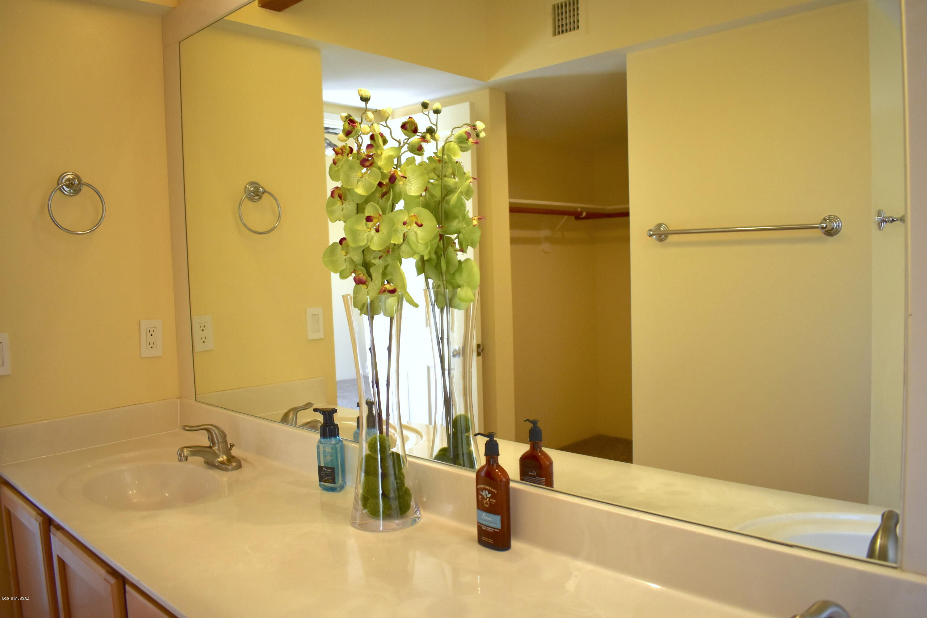 136 South Shadow Creek Place Tucson, AZ 85748 - Photo 22 of 33
