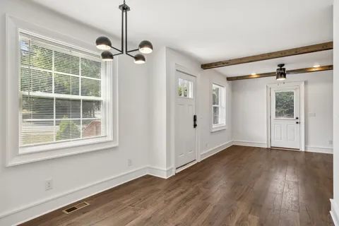 $535,000 | 1615 A Cahal Avenue, Nashville, TN 37206