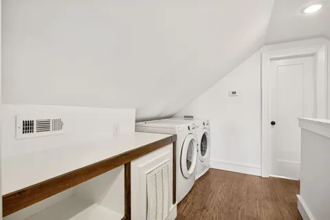 $535,000 | 1615 A Cahal Avenue, Nashville, TN 37206