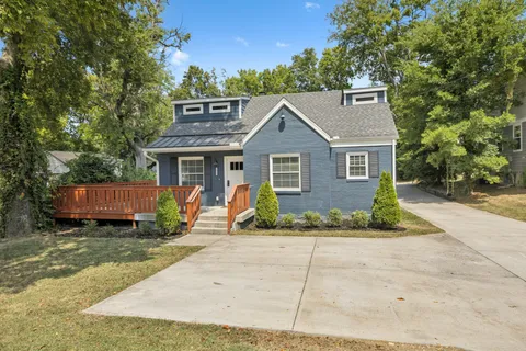 $535,000 | 1615 A Cahal Avenue, Nashville, TN 37206