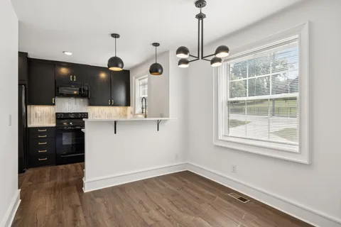 $535,000 | 1615 A Cahal Avenue, Nashville, TN 37206