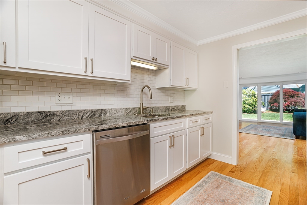 502 Ridgefield Circle, Unit A Clinton, MA 01510 - Photo 8 of 31