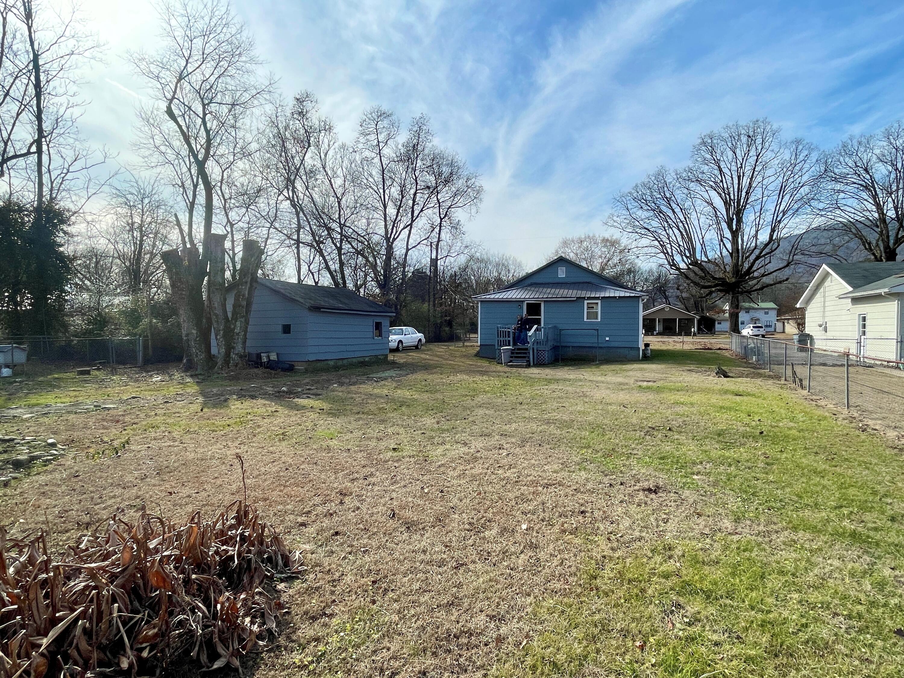 207 Weeks Road Soddy Daisy, TN 37379 - Photo 16 of 18 weeks4