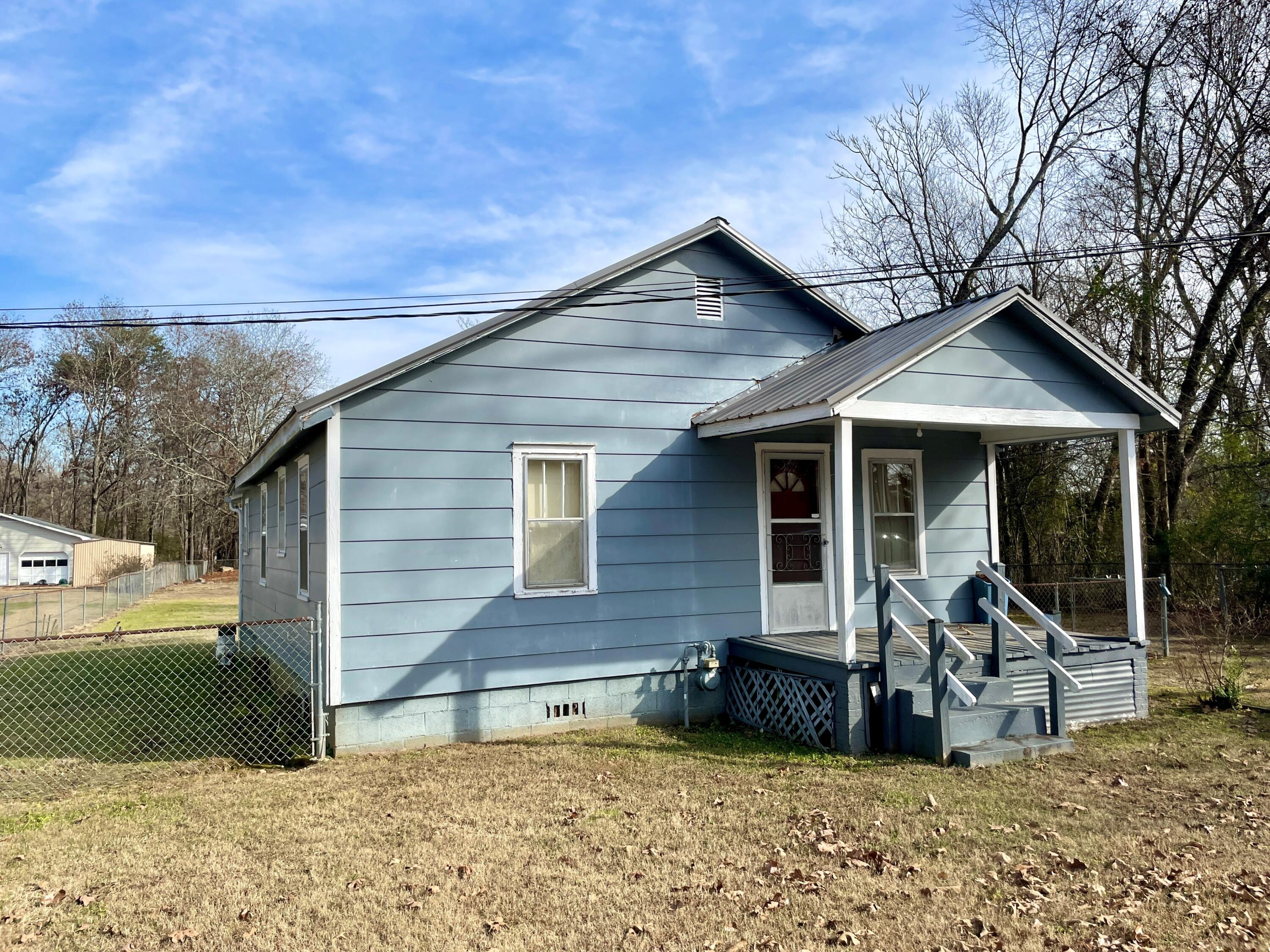 207 Weeks Road Soddy Daisy, TN 37379 - Photo 2 of 18 weeks9