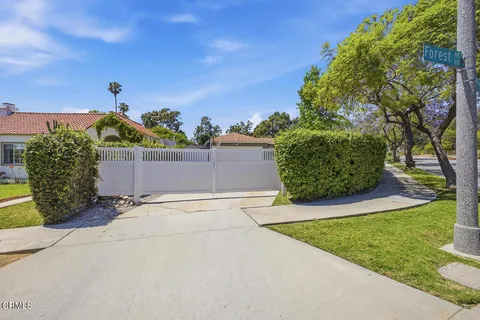 $1,199,000 | 1681 Forest Avenue, Pasadena, CA 91103