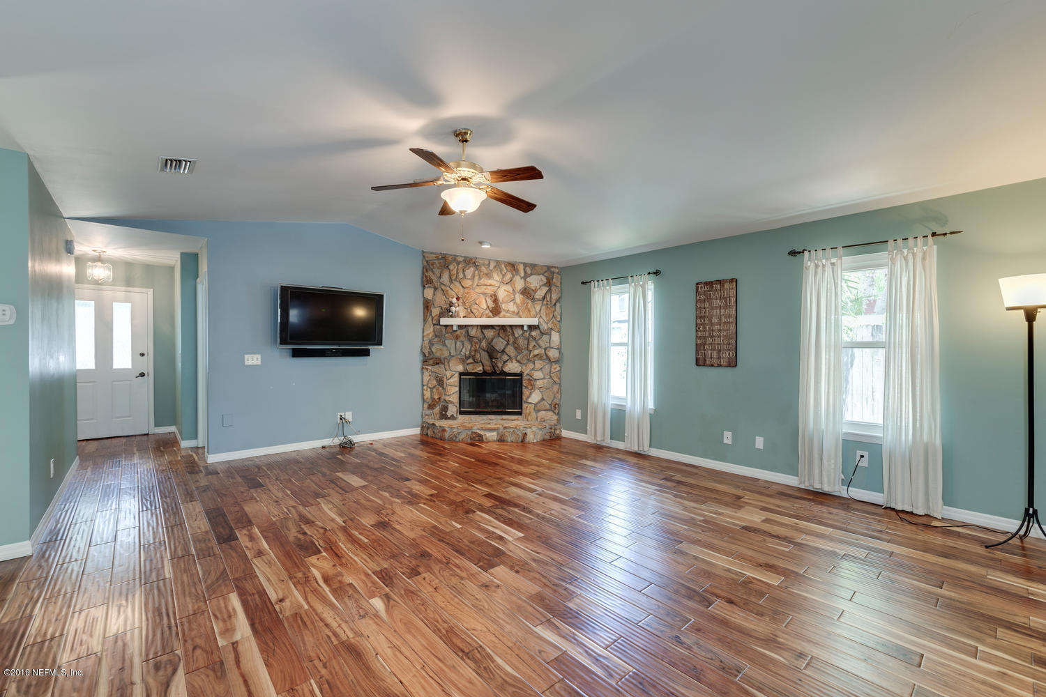 2251 Riley Street Jacksonville Beach, FL 32250 - Photo 6 of 29 Image 6