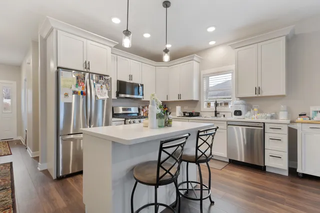 $346,000 | 207 Julie Lane, Hampshire, IL 60140