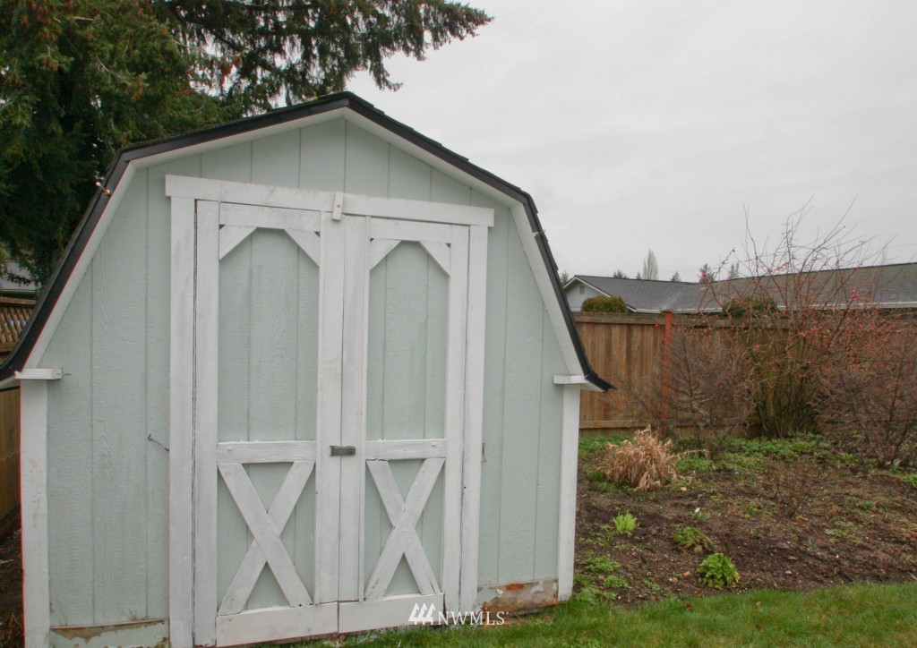 4232 Northeast 10th Place Renton, WA 98059 - Photo 13 of 13