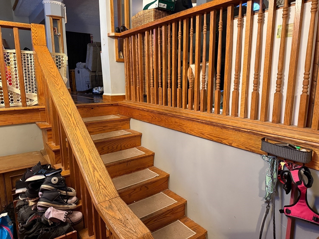 498 Middlesex Turnpike Billerica, MA 01821 - Photo 17 of 21 a view of entryway