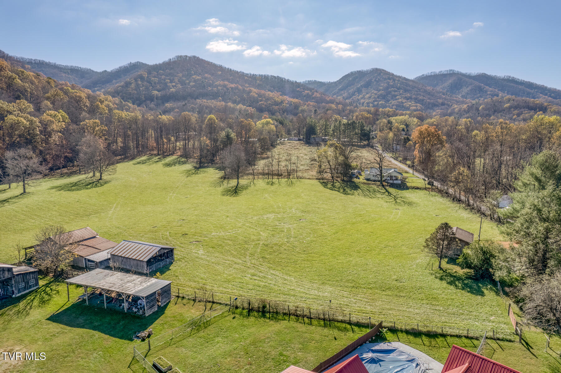 2607 Siam Road Elizabethton, TN 37643 - Photo 6 of 35 2607 Siam Road-87