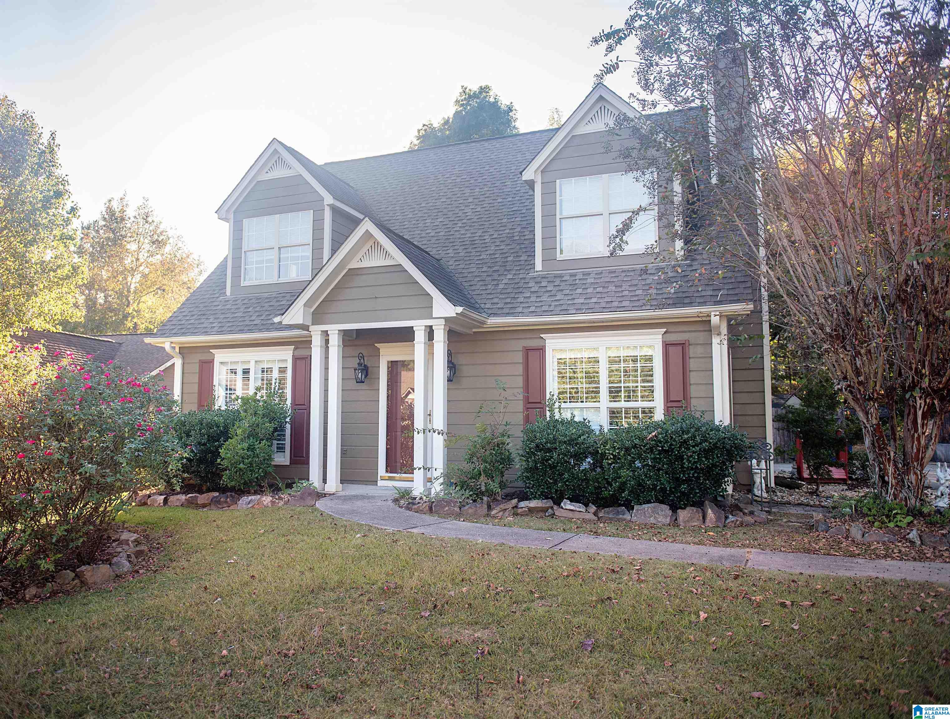 132 Brent Way Alabaster, AL 35007 - Photo 2 of 25