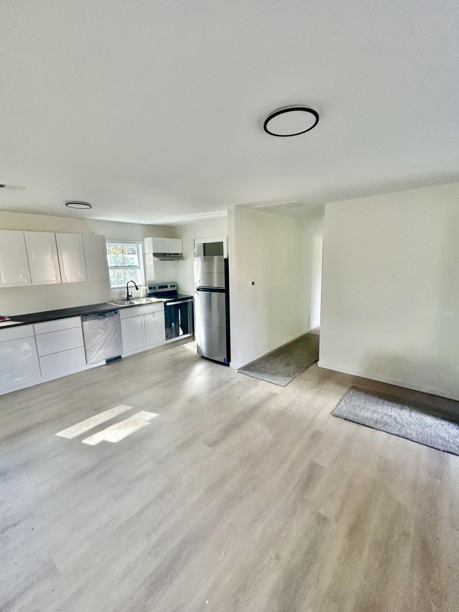 285 Koger Drive Reevesville, SC 29471 - Photo 6 of 22 IMG_1002