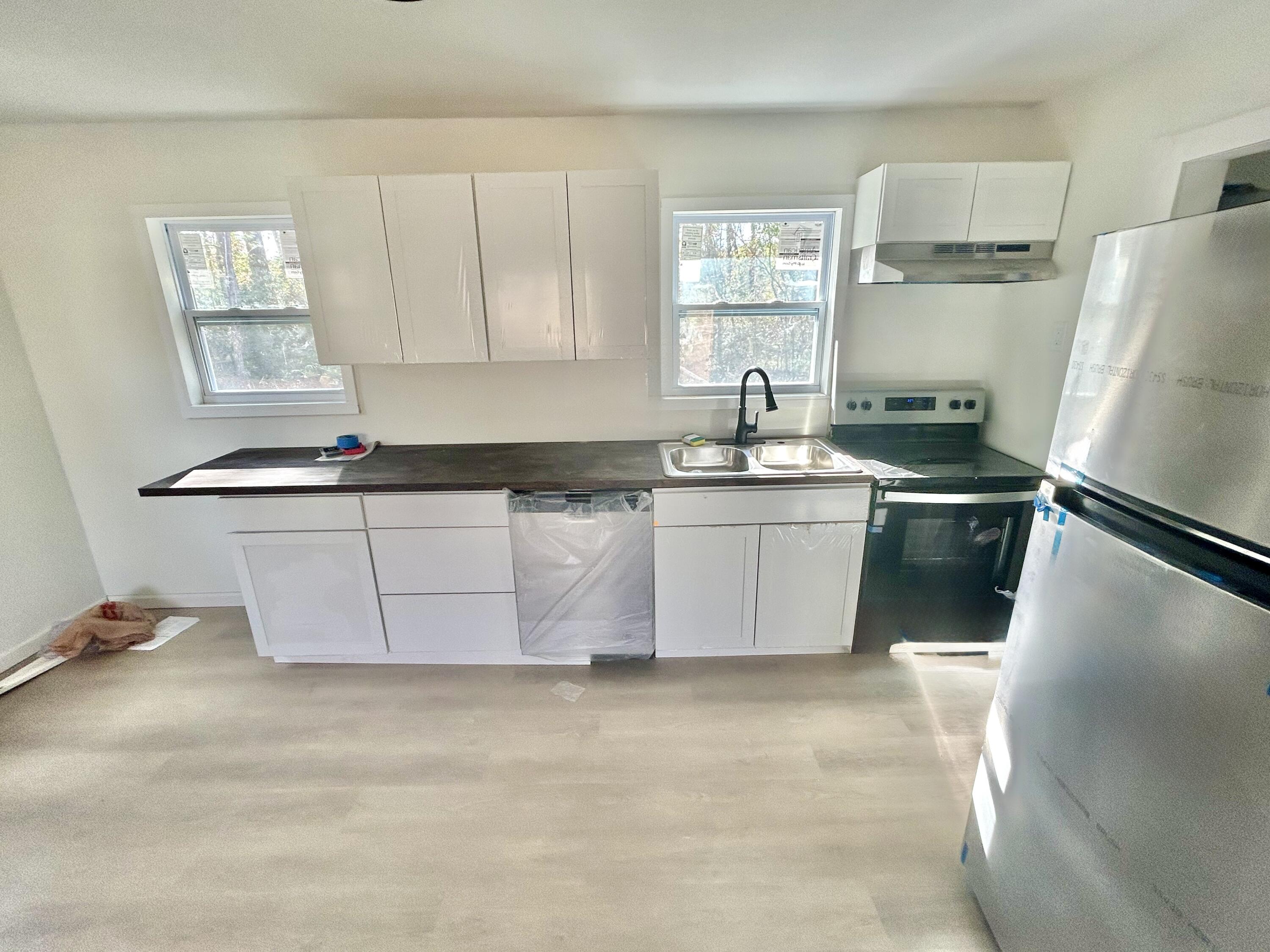 285 Koger Drive Reevesville, SC 29471 - Photo 7 of 22 IMG_1006