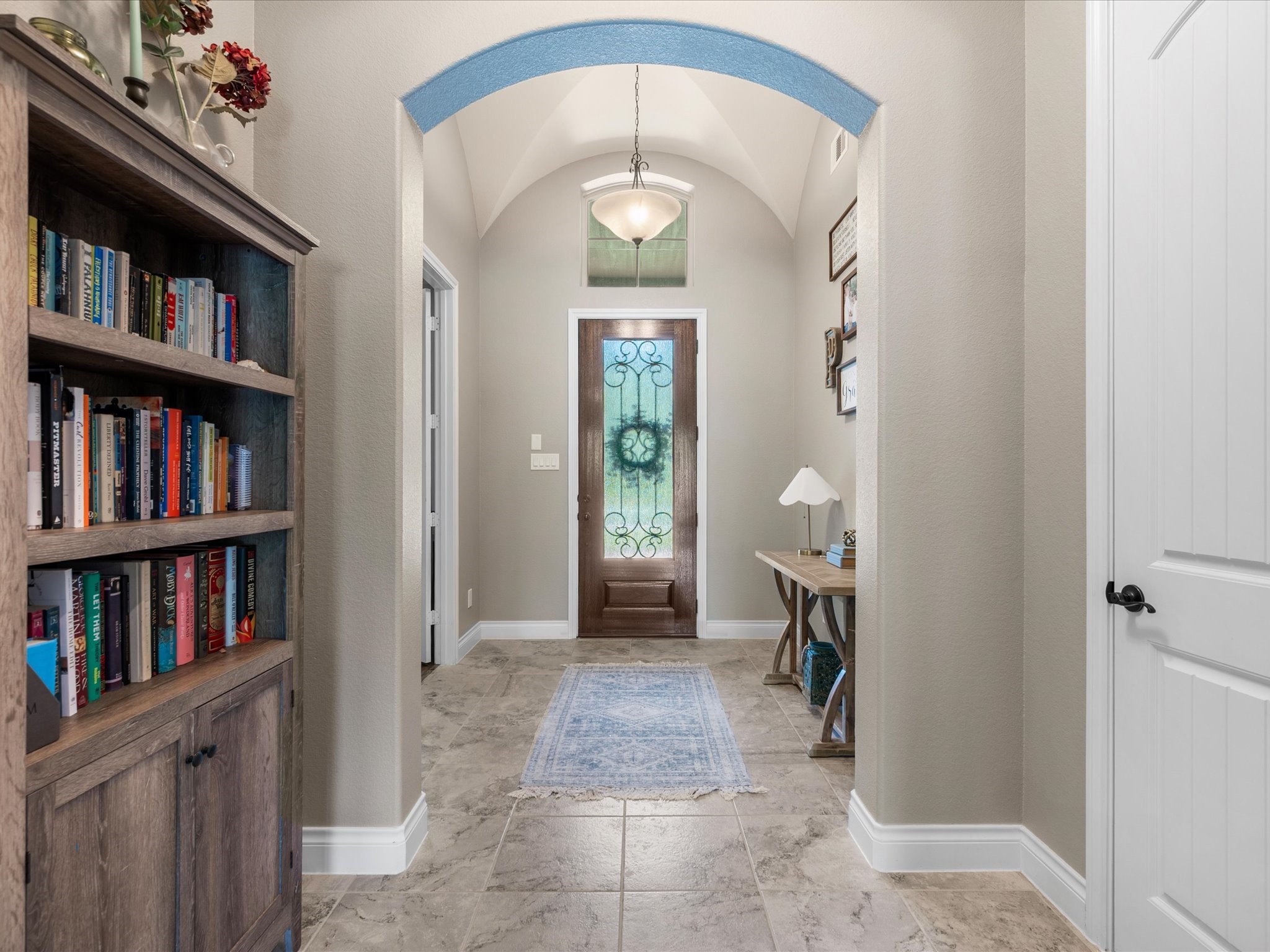 12618 Ranger Court Magnolia, TX 77354 - Photo 8 of 45 Long extended entryway