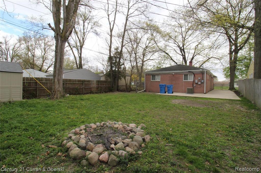 4636 South Gulley Road Dearborn Heights, MI 48125 - Photo 13 of 16