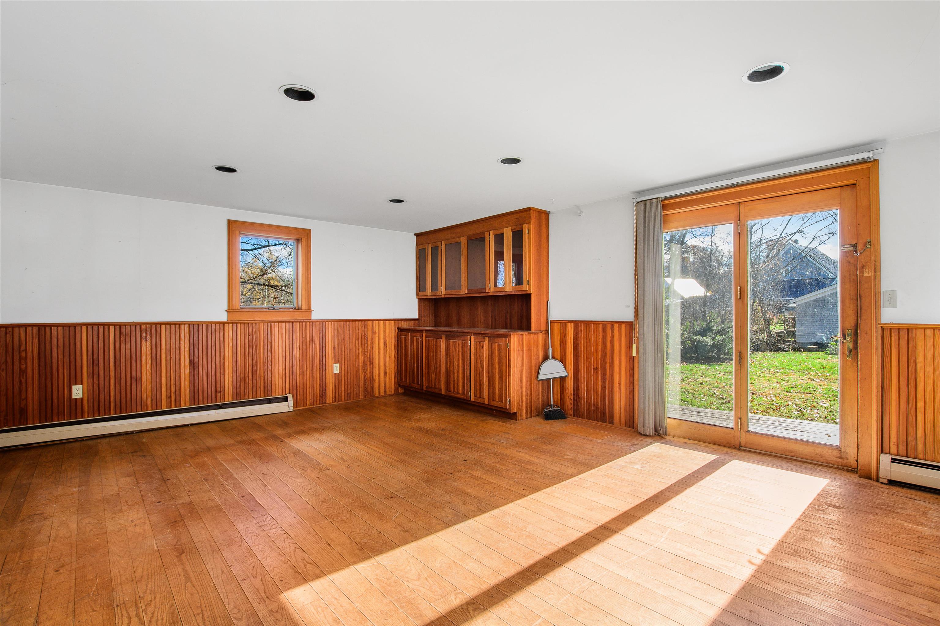 13 Water Street Lancaster, NH 03584 - Photo 5 of 39