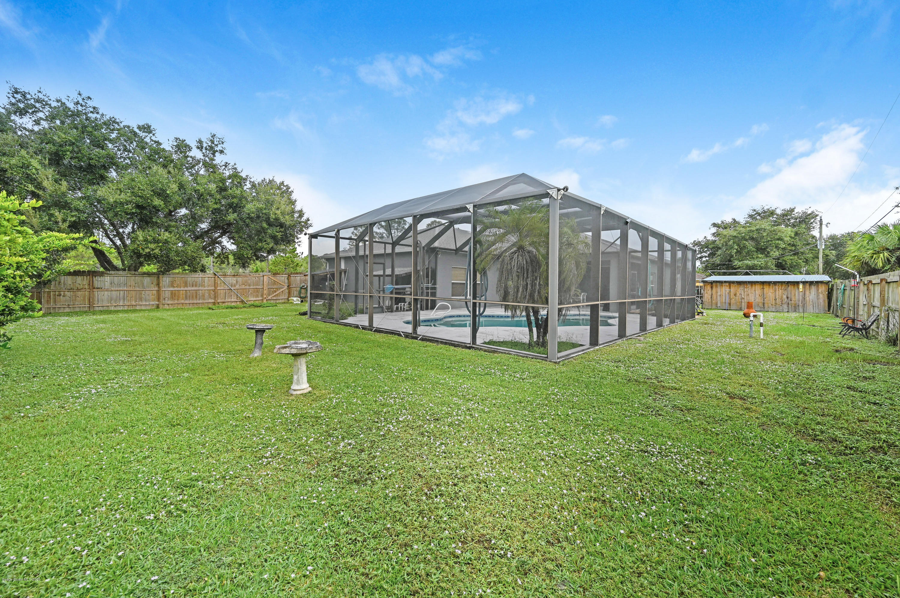 2865 Tishman Road Southeast Palm Bay, FL 32909 - Photo 12 of 34 backyard