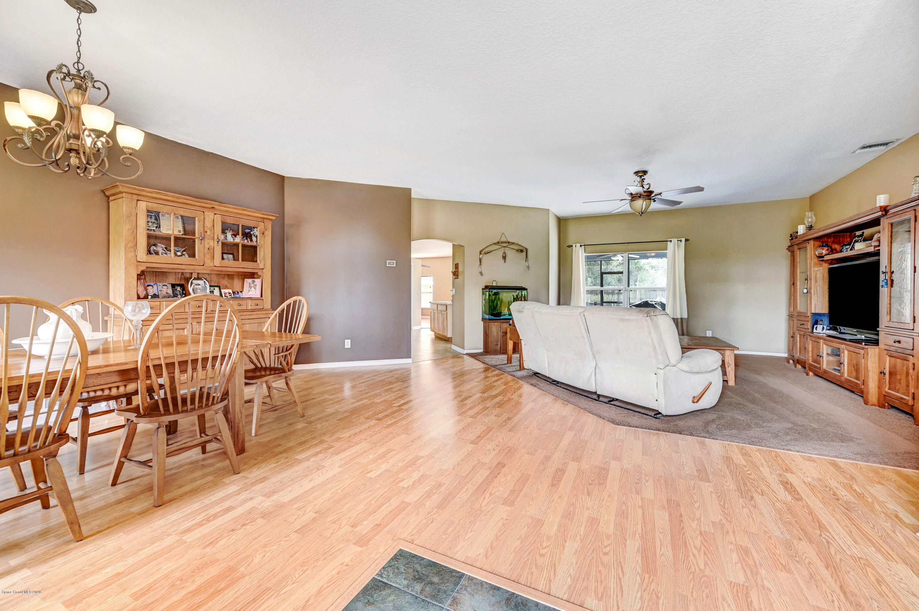 2865 Tishman Road Southeast Palm Bay, FL 32909 - Photo 14 of 34 living room