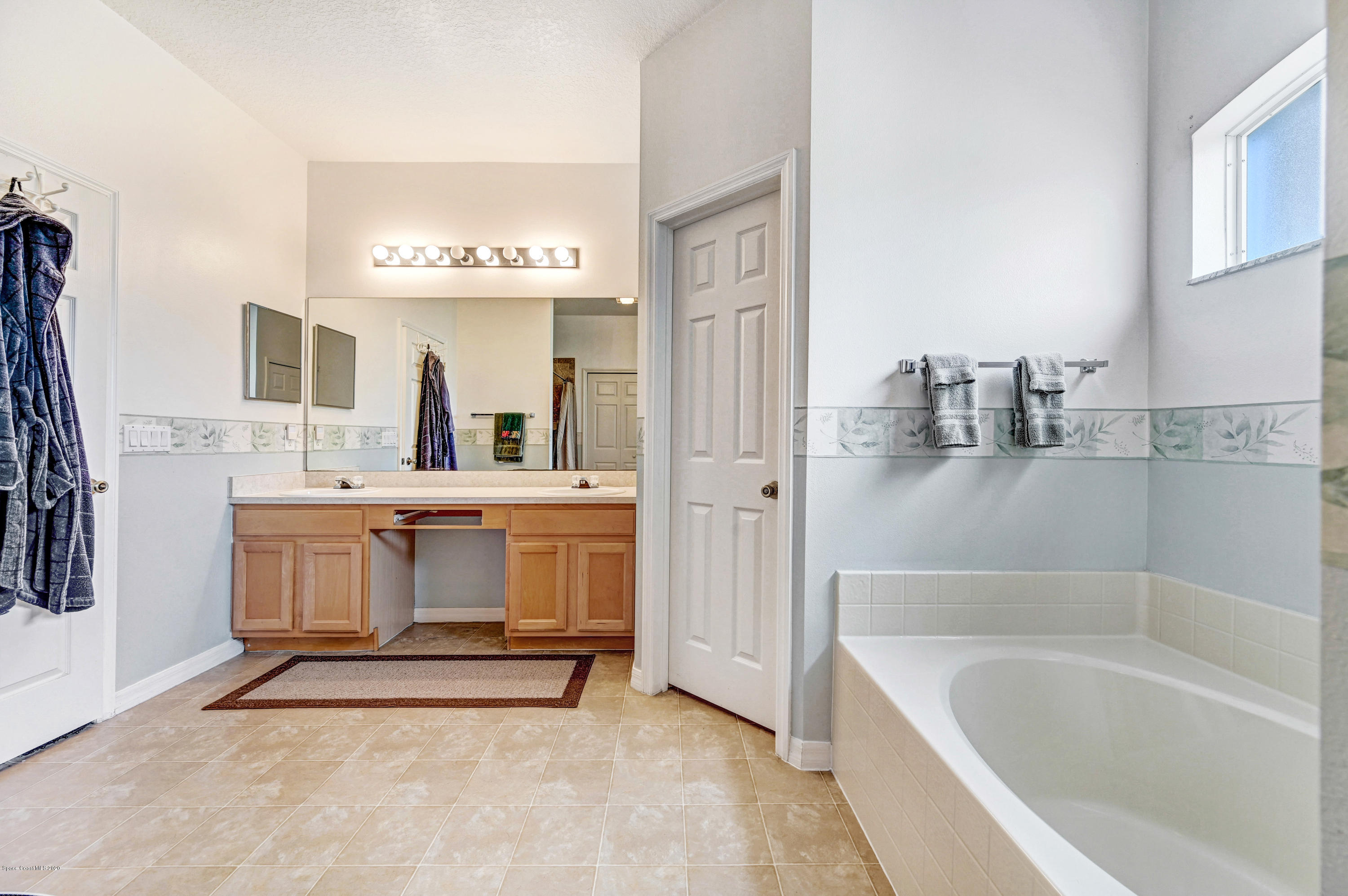 2865 Tishman Road Southeast Palm Bay, FL 32909 - Photo 22 of 34 master bath