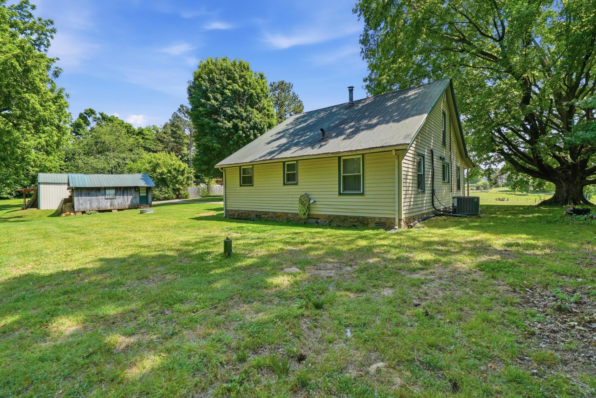 6471 Highway 161 Springfield, TN 37172 - Photo 50 of 57 a view of a house with a yard