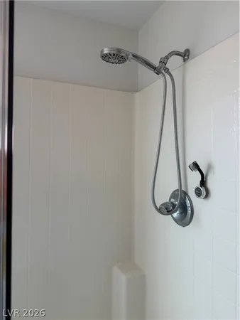 $2,000 | 9310 Winebrook Avenue, Las Vegas, NV 89148