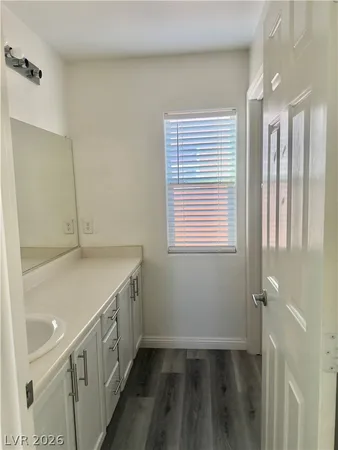 $2,000 | 9310 Winebrook Avenue, Las Vegas, NV 89148