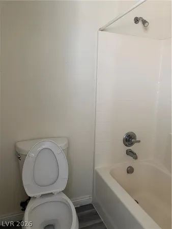 $2,000 | 9310 Winebrook Avenue, Las Vegas, NV 89148