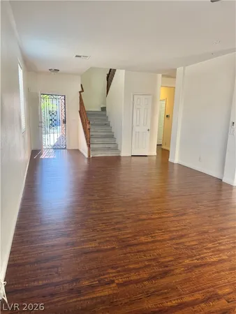 $2,000 | 9310 Winebrook Avenue, Las Vegas, NV 89148