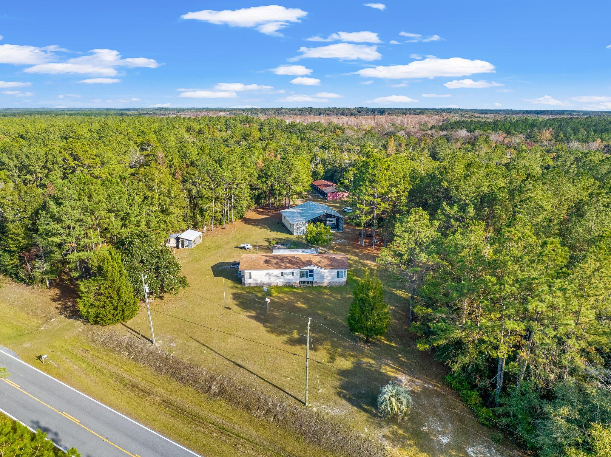 4281 Shell Landing Road Vernon, FL 32462 - Photo 42 of 55 a view of a outdoor space