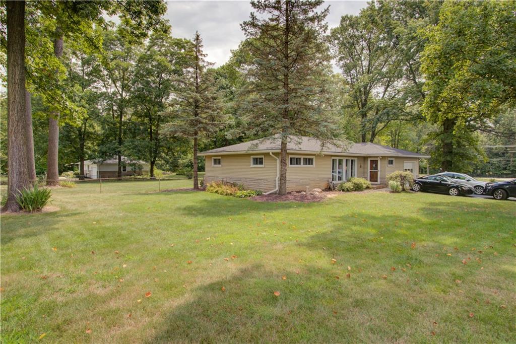 13633 Carey Road Carmel, IN 46033 - Photo 7 of 36 Gallery Image 7