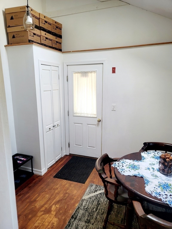 22 Powhatan Road Yarmouth, MA 02664 - Photo 10 of 30 Gallery Image 10