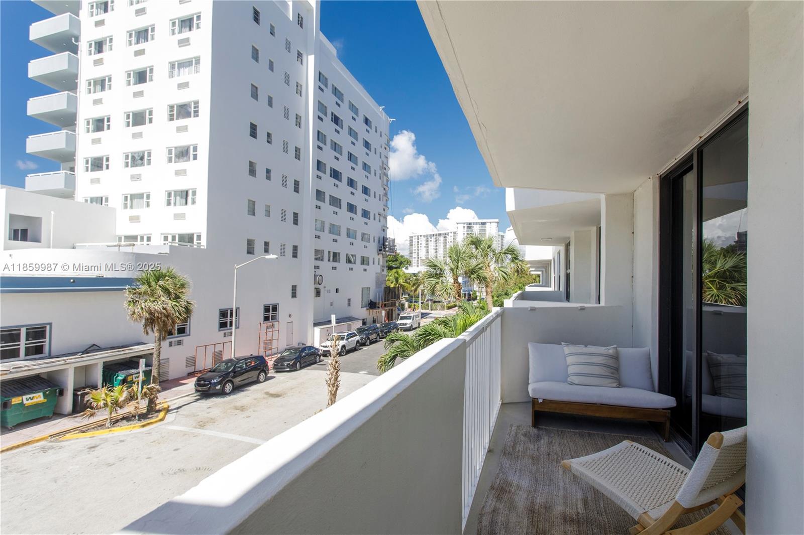 4301 Collins Avenue, Unit 207 Miami Beach, FL 33140 - Photo 29 of 34 a bathroom with a tub sink and mirror