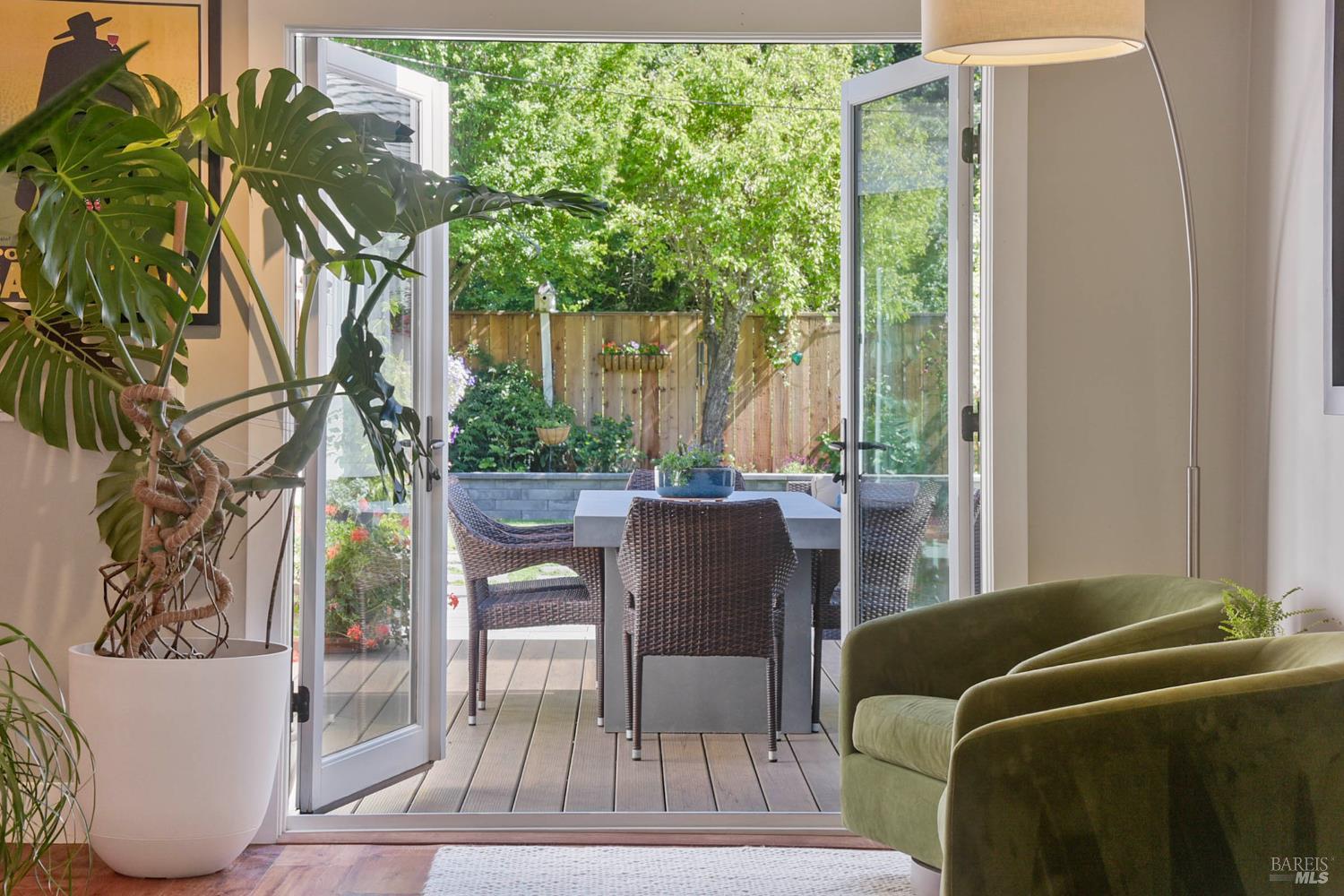 305 Ricardo Road Mill Valley, CA 94941 - Photo 14 of 57