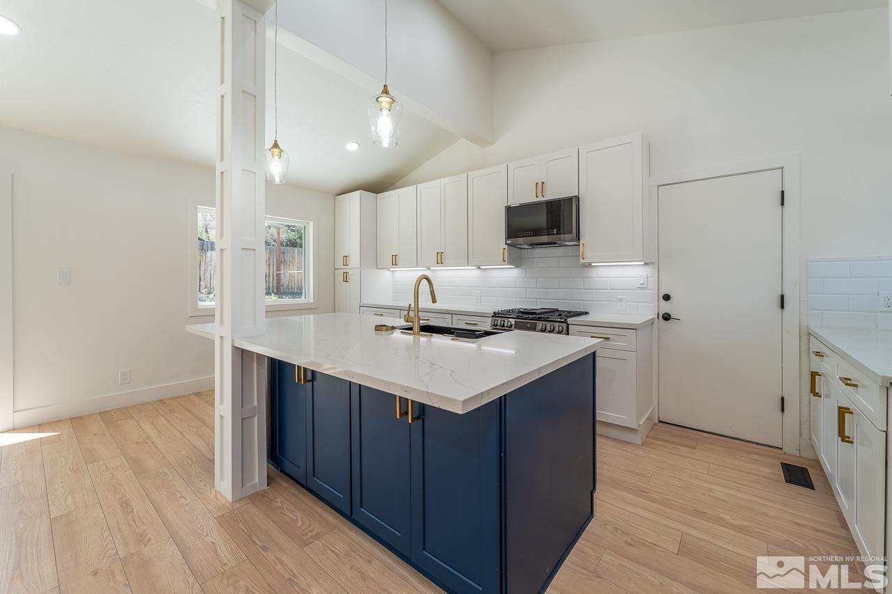 1744 Mayberry Drive Reno, NV 89509 - Photo 9 of 19 Photo 9