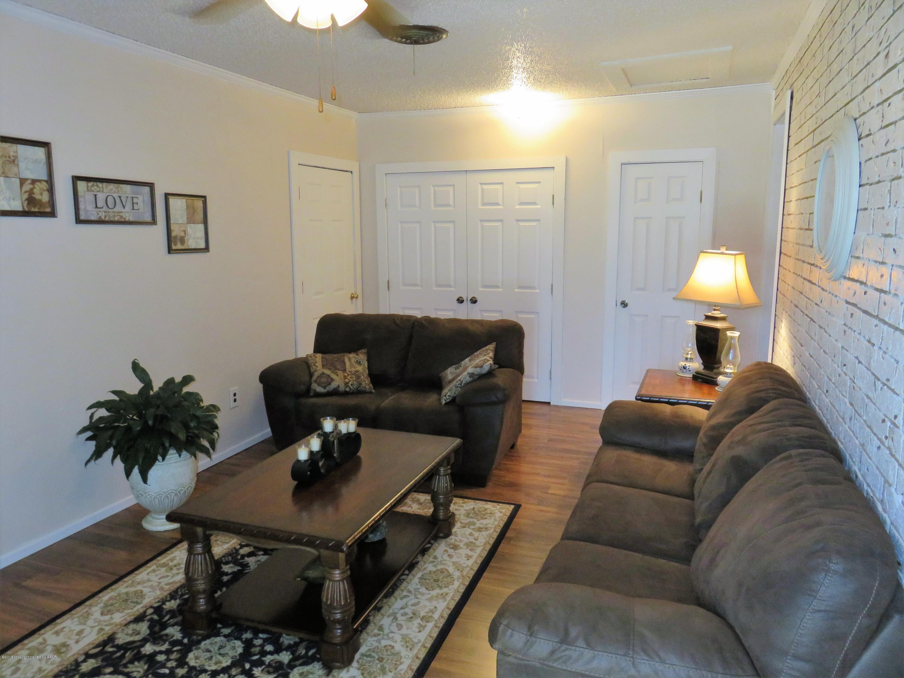 9613 River Road Amarillo, TX 79108 - Photo 11 of 29 Back Den or 3rd BR