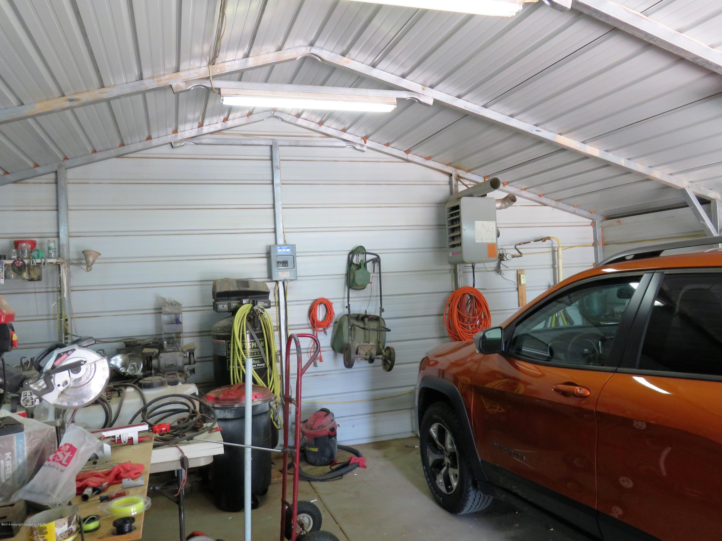 9613 River Road Amarillo, TX 79108 - Photo 29 of 29 Inside Dble Garage