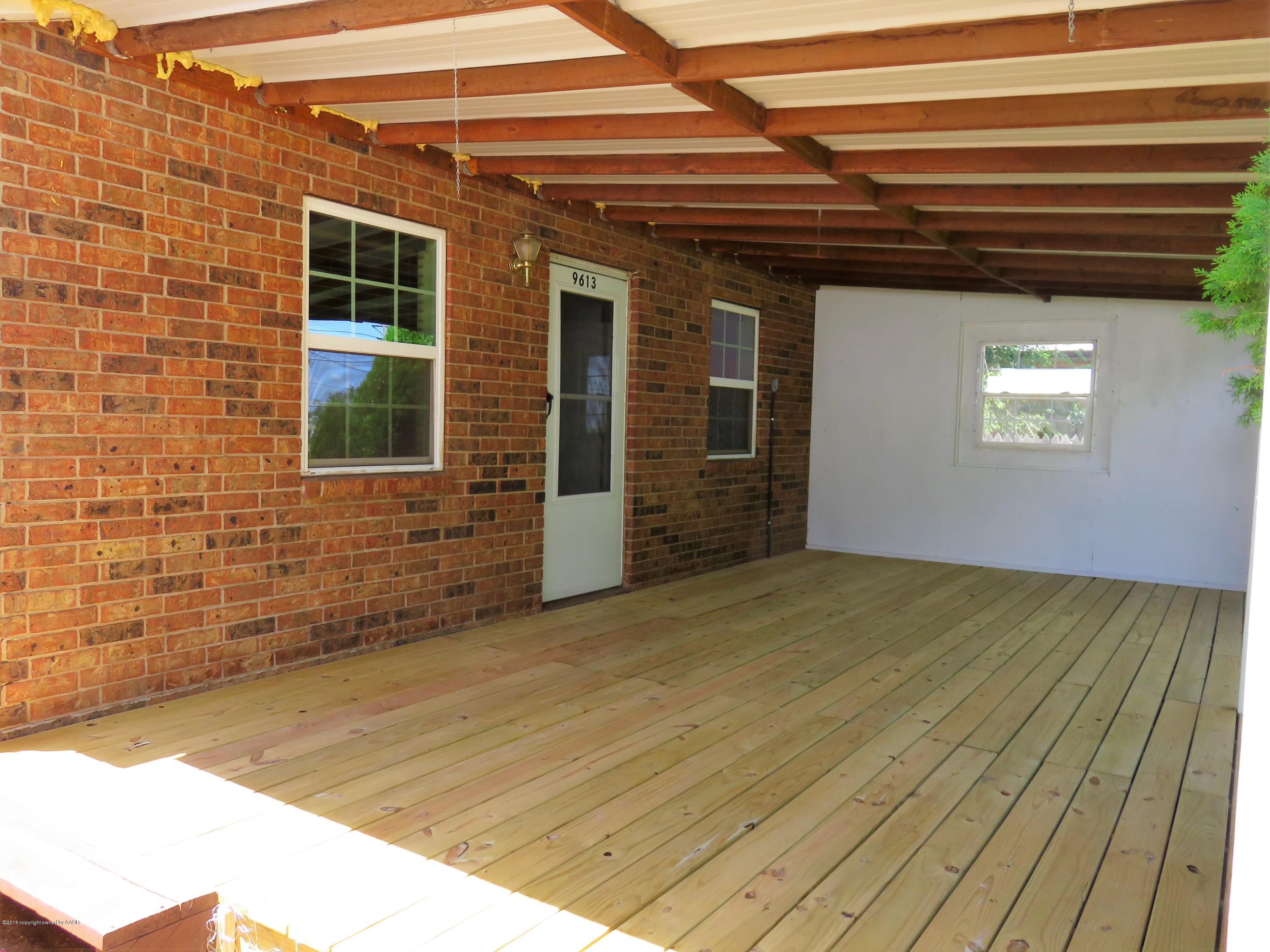 9613 River Road Amarillo, TX 79108 - Photo 4 of 29 Front Porch