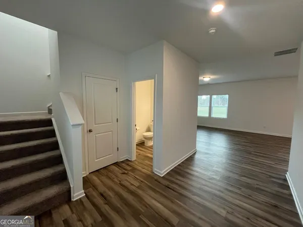 $2,295 | 2213 Boxwood Circle, Conyers, GA 30094