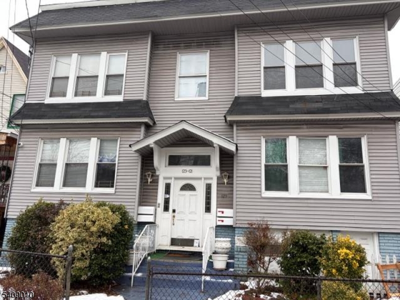 121 Smith Street Newark, NJ 07106 - Photo 1 of 8